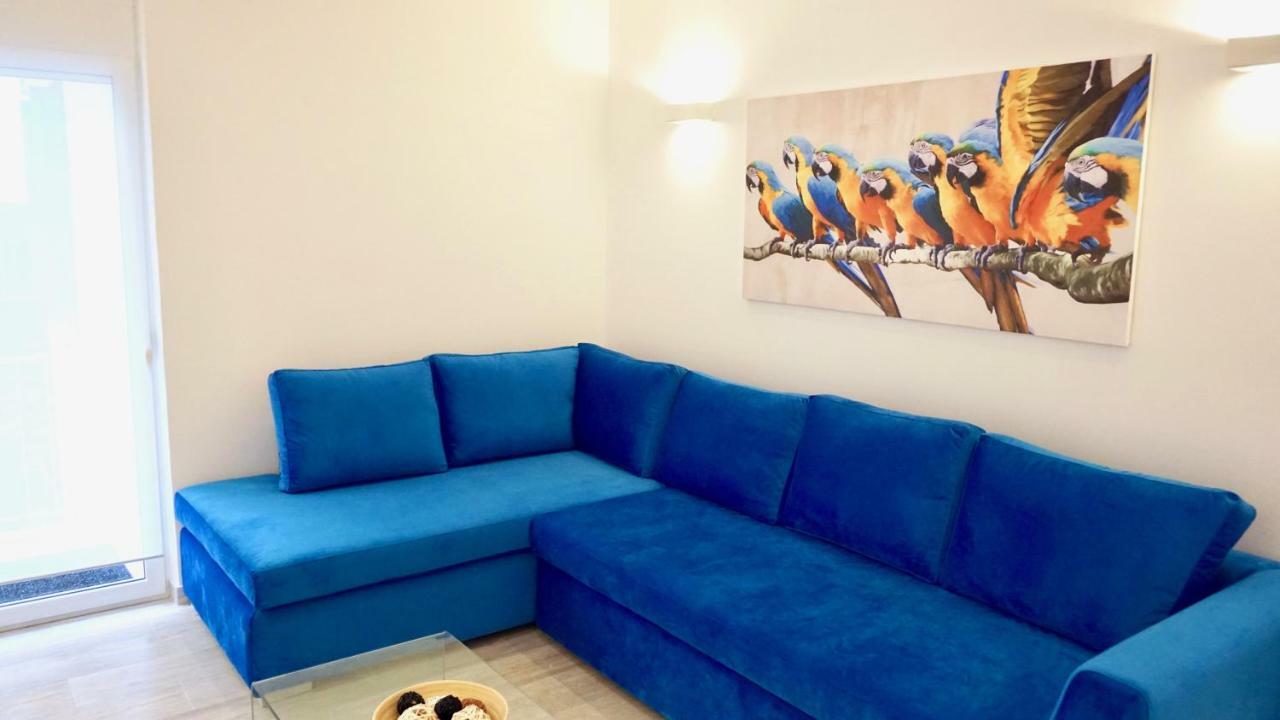 Modern & Central Apt In Афіни Екстер'єр фото