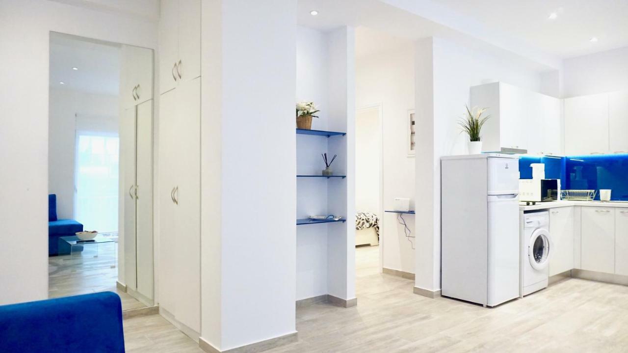 Modern & Central Apt In Афіни Екстер'єр фото